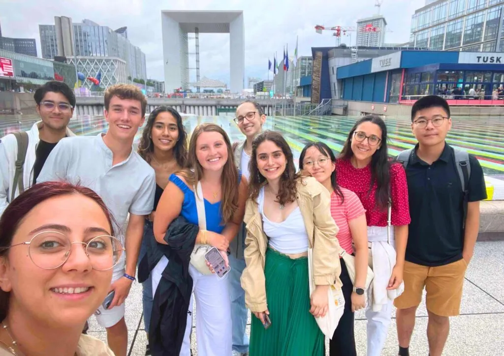 Offrez une découverte de la culture française aux étudiants ayant choisi la France pour leurs études